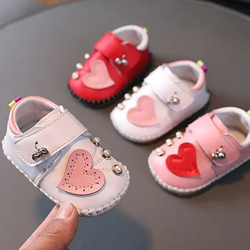 Новая прогулочная обувь для девочки 0-1 с половиной лет, обувь для малышей на мягкой подошве, милая удобная обувь принцессы